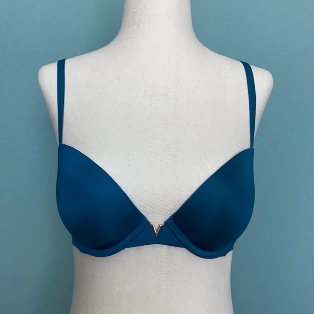 Victoria’s Secret Very Sexy Push Up Bra